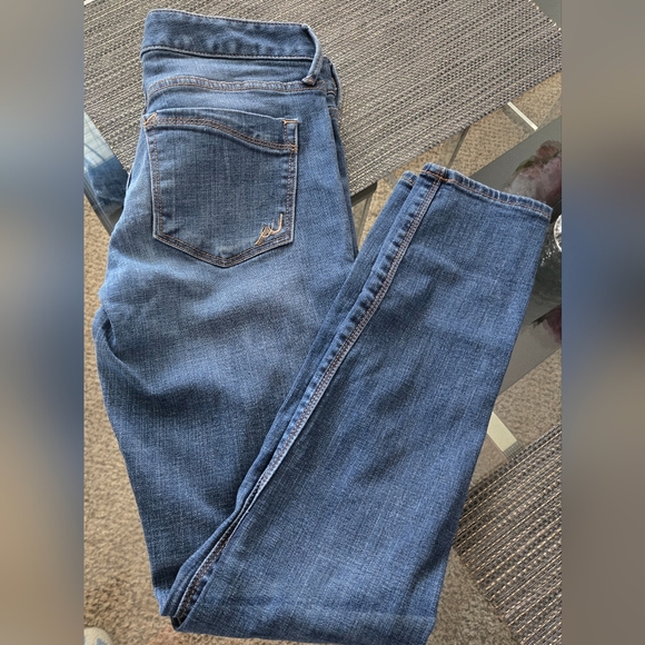 Express Legging Low Rise Ripped Pants - Picture 6 of 11